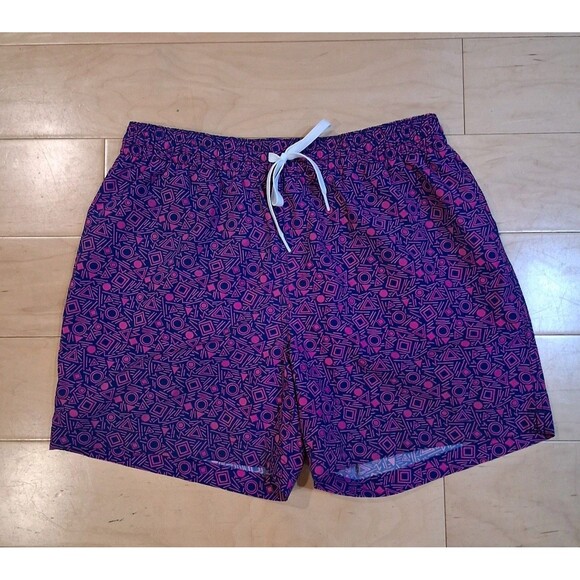 Chubbies Swim Trunks Men Size M 30x 5.5" Boxer Mesh Lined Beach Shorts Purple - Picture 1 of 6